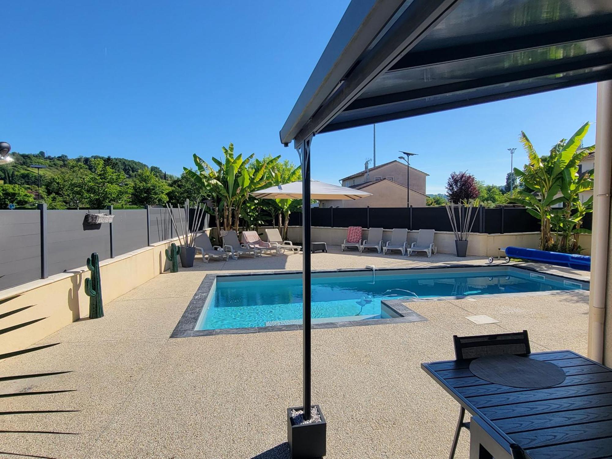 Villa Des Oliviers Sublime Villa Avec Piscine Chauffee Et Privee Et Baby Foot Bon-Encontre Eksteriør bilde